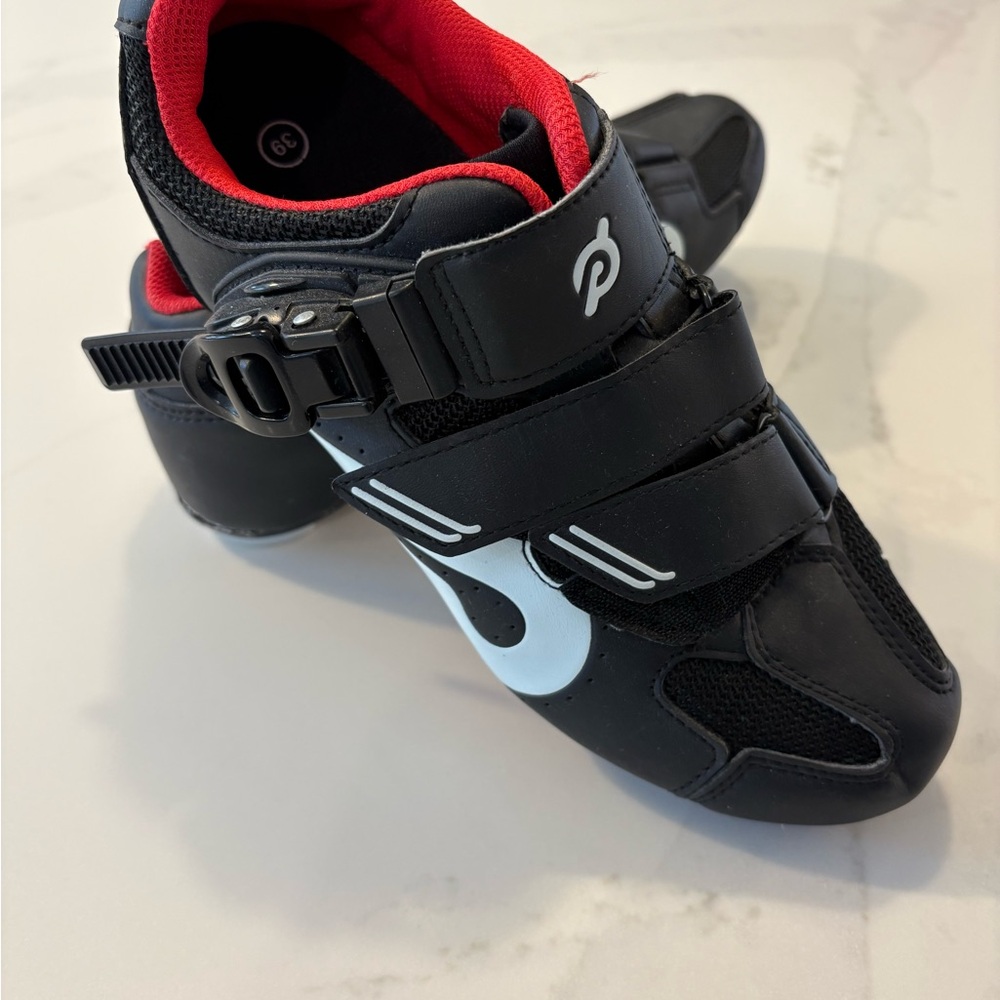 Peloton Black and Red Cycling Shoes with White Accent woman’s size 8 /39
